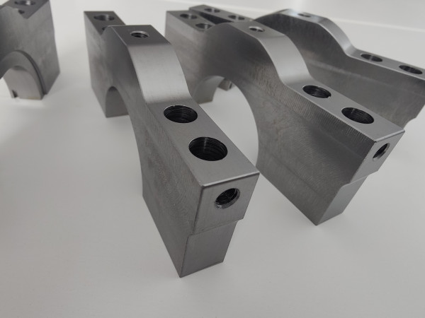 RS4 S4 Biturbo BILLET HAUPTLAGER BÖCKE ATS-racing 1200Nm/mm2 Zugfestigkeit