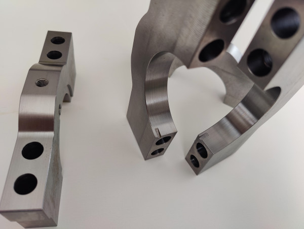 RS4 S4 Biturbo BILLET HAUPTLAGER BÖCKE ATS-racing 1200Nm/mm2 Zugfestigkeit