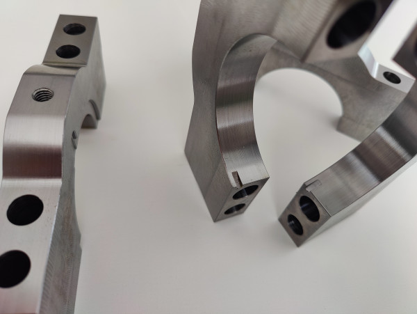 RS4 S4 Biturbo BILLET HAUPTLAGER BÖCKE ATS-racing 1200Nm/mm2 Zugfestigkeit